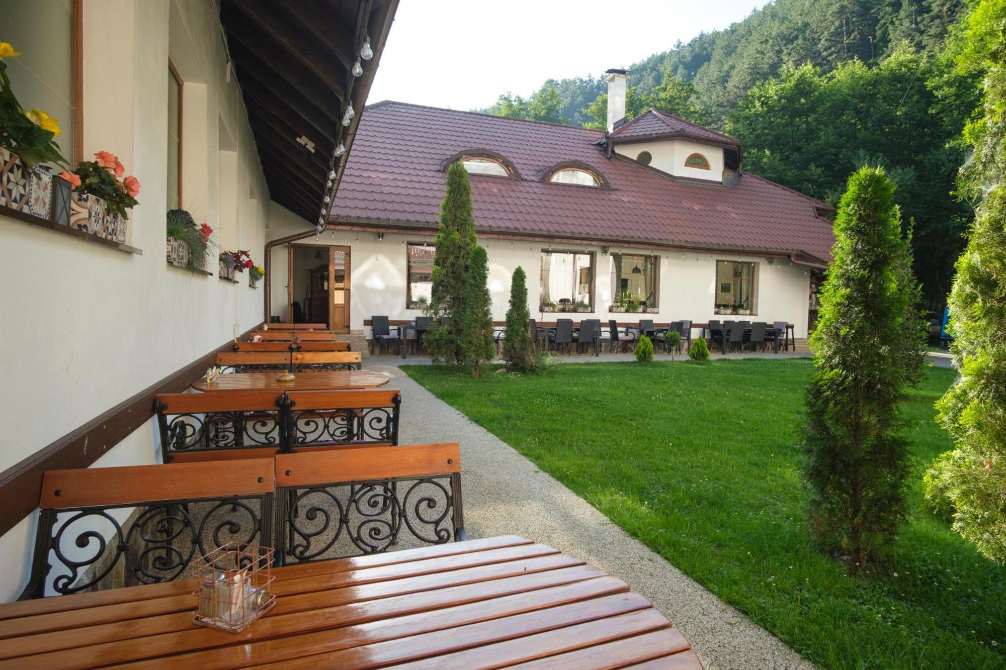 Pensiunea Sibiel Exterior photo